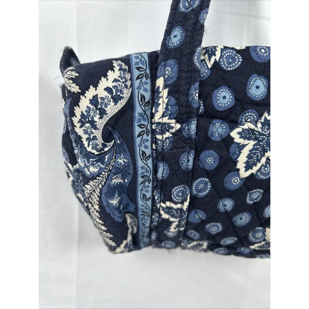 Vtg Vera Bradley Small Blue Duffel Bag Quilted Made in USA Leaf Paisley White